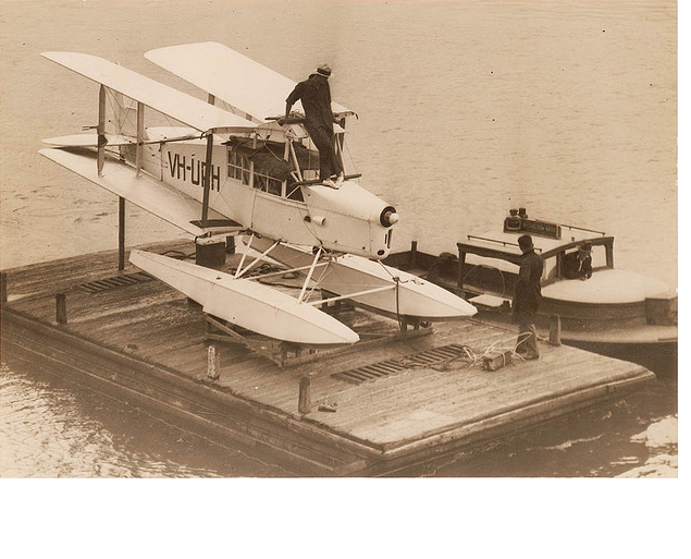 Genairco seaplane shipped to Rabaul