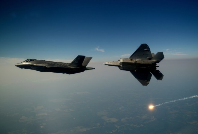 F-35A_Lightning_II_joint_strike_fighter