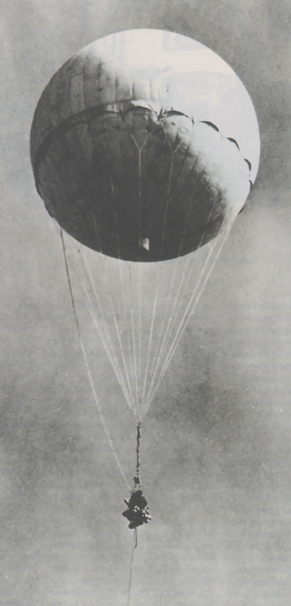 Japanese_fire_balloon_Moffett.jpg
