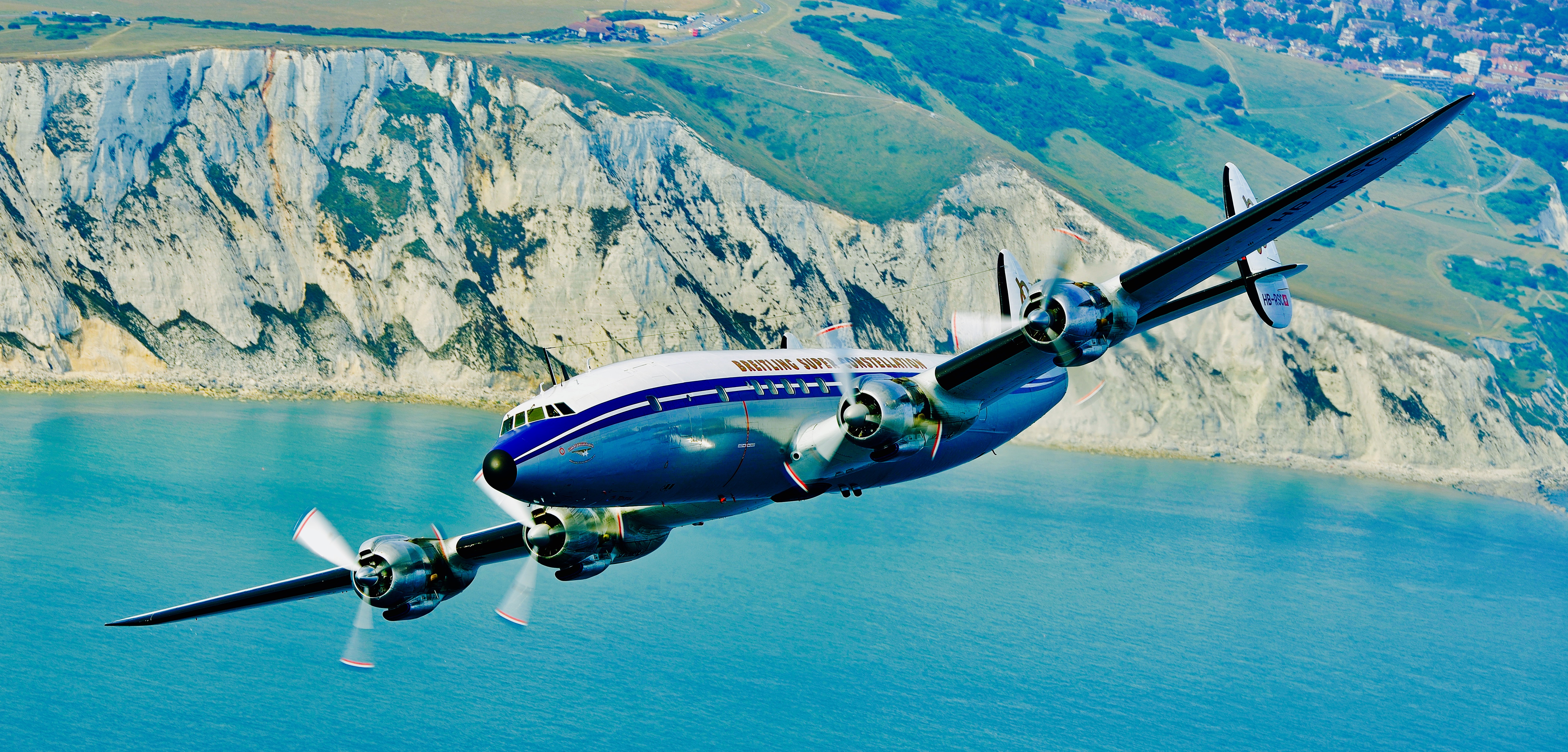 15-Super-Constellation-Pic-1 2.jpg