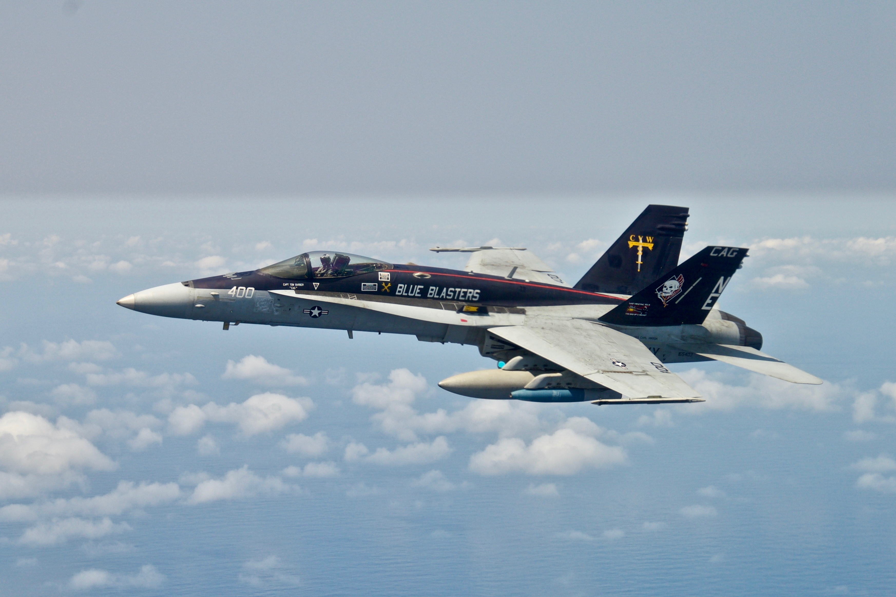FA-18C_Hornet_of_VFA-34_in_flight_over_the_Pacific_Ocean_on_20_March_2018_(180320-N-ZZ999-0002).jpg