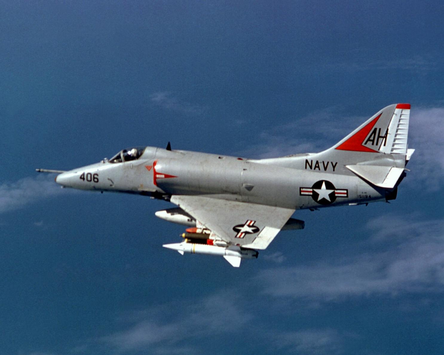 a-4e_va-164_1967.jpg