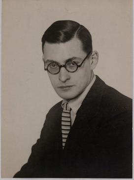 Raymond_Queneau_photo.jpg