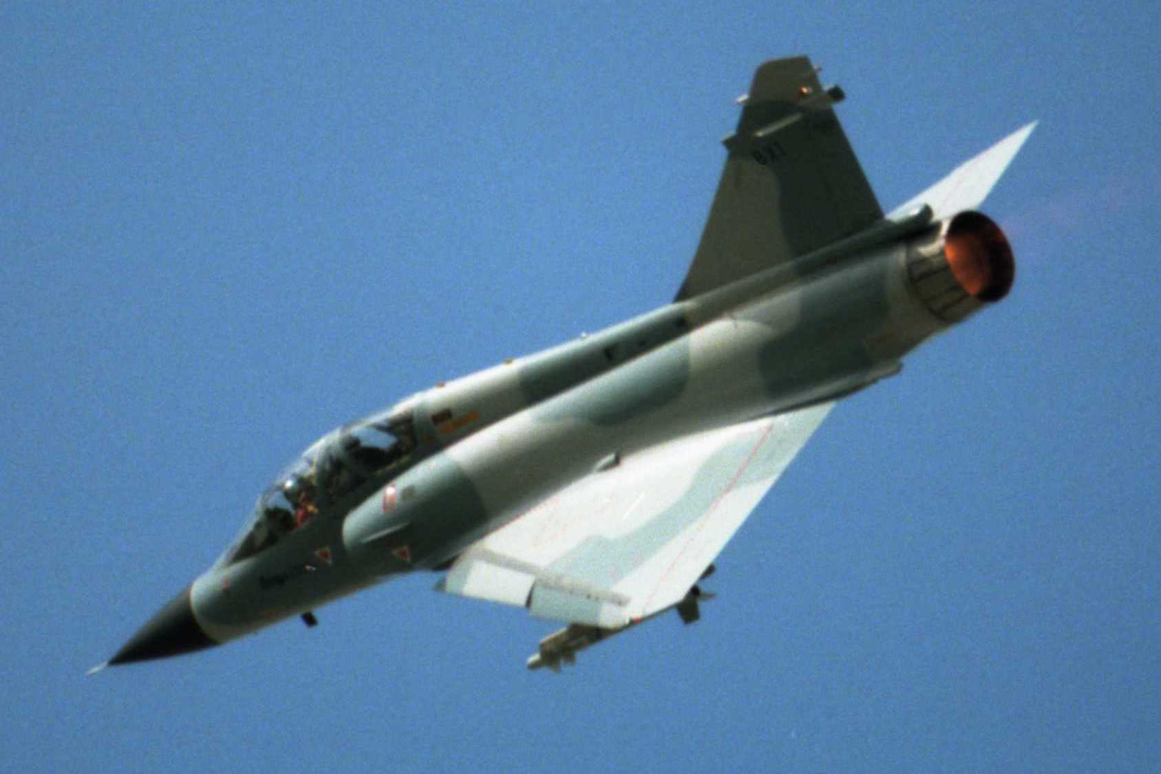 Dassault Mirage 2000 (1).jpg