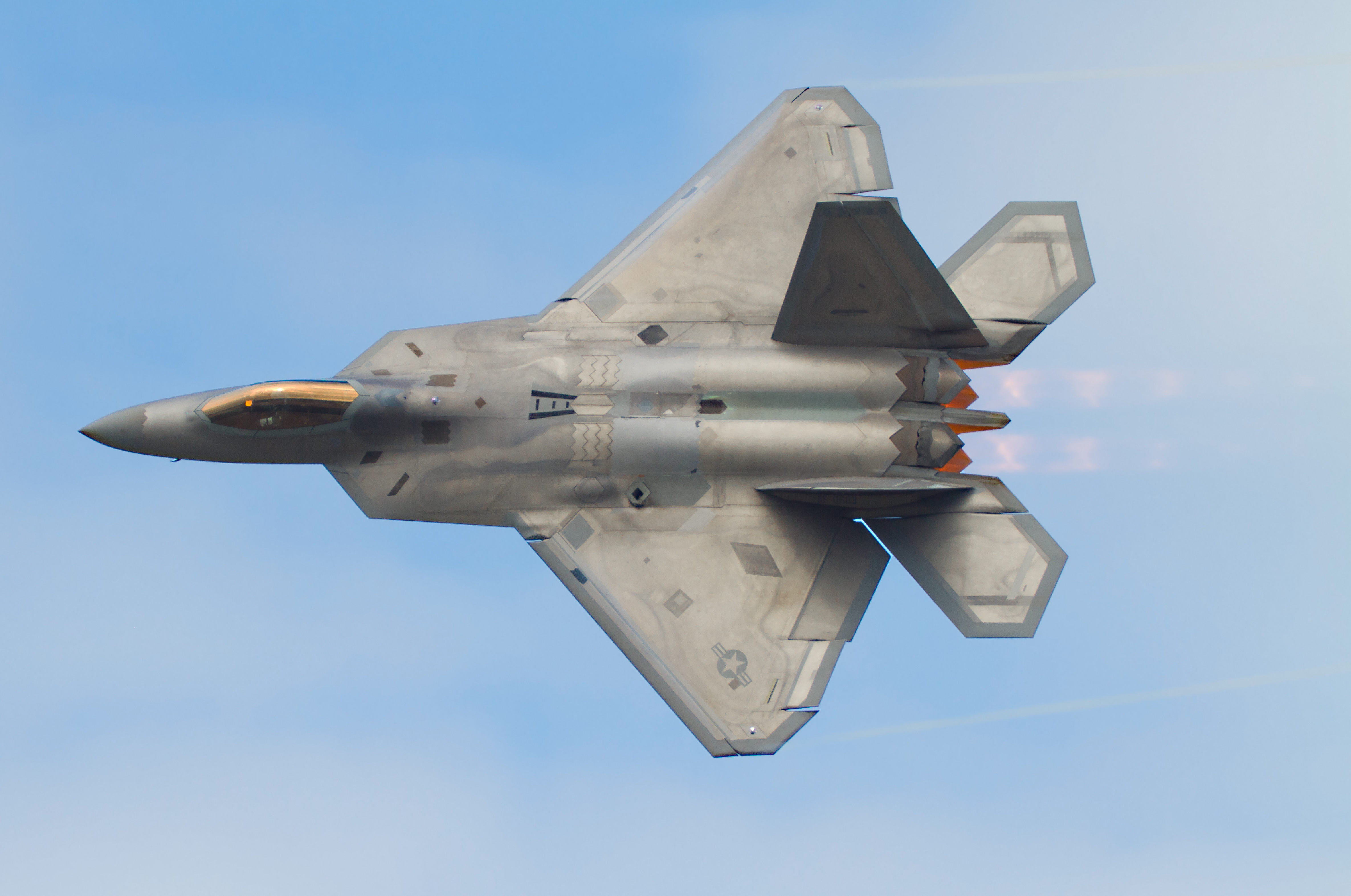 f-22-raptor.jpg