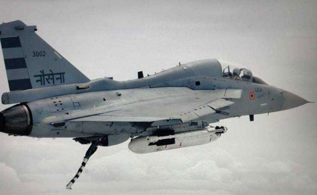 o1okj69o_tejas-navy-jet-ndtv_625x300_02_August_18 (1).jpg