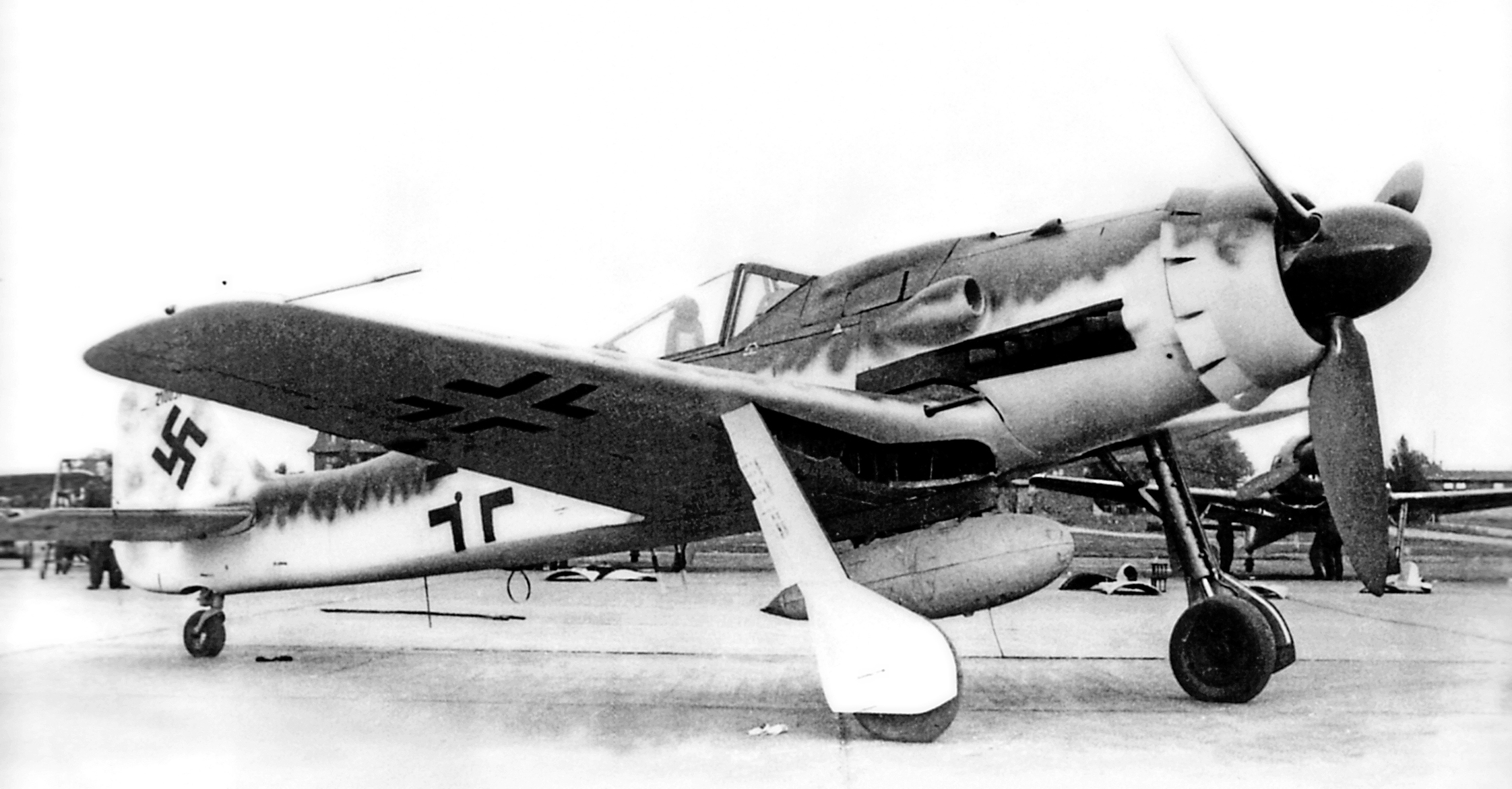 Fw 190D-9 1.jpg