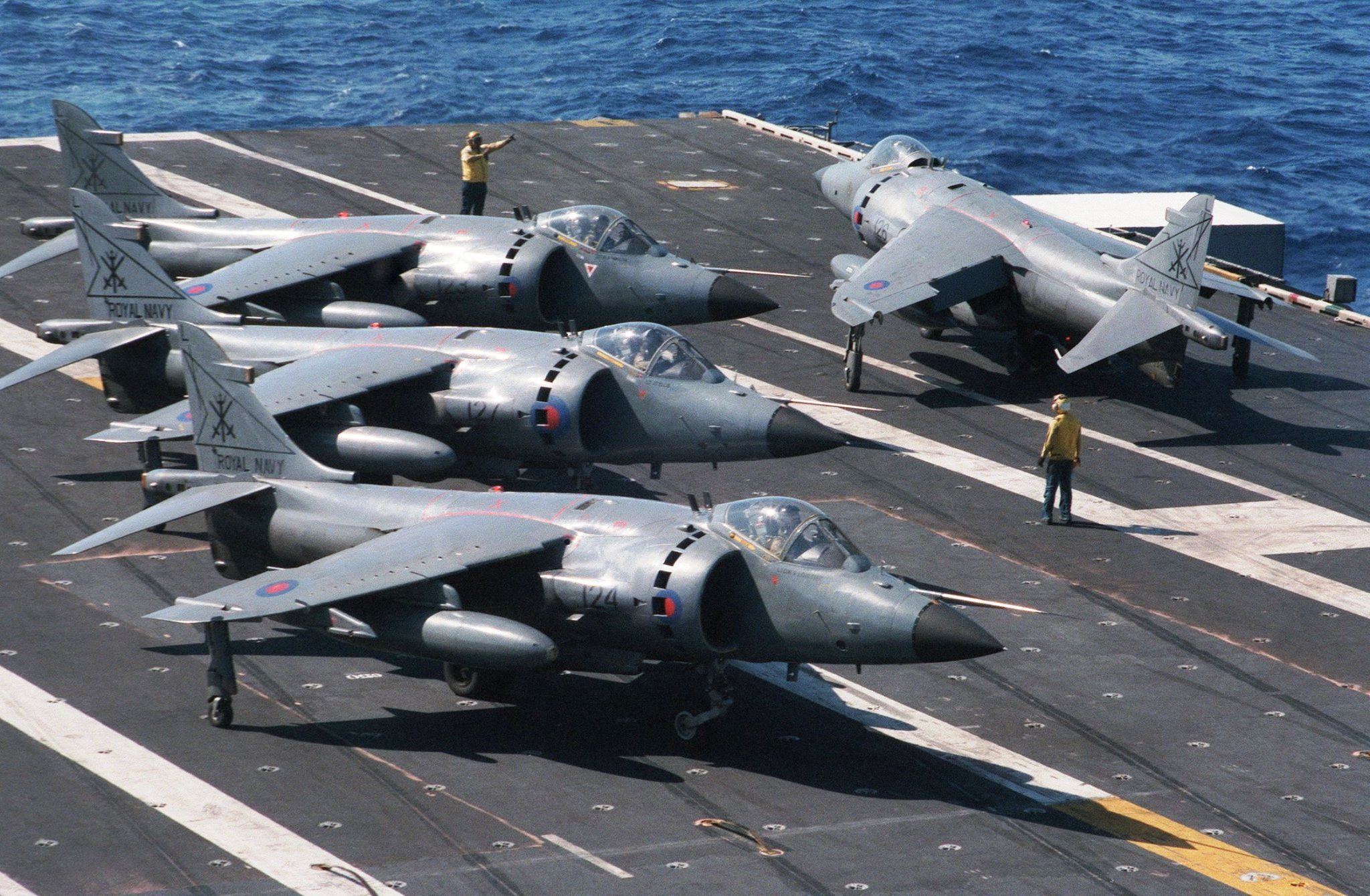 619c16cee6dec2f9d43a7e8e1832469d