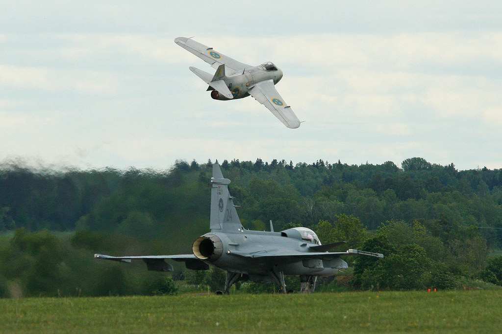 8375515103_94a9d75a19_b